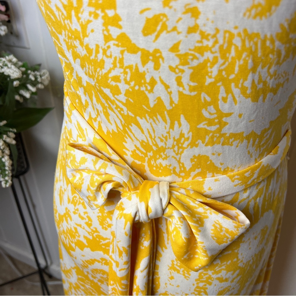 Rare Diane Von Furstenberg Yellow Print Wrap Around 100% Silk Dress - Picture 6 of 11